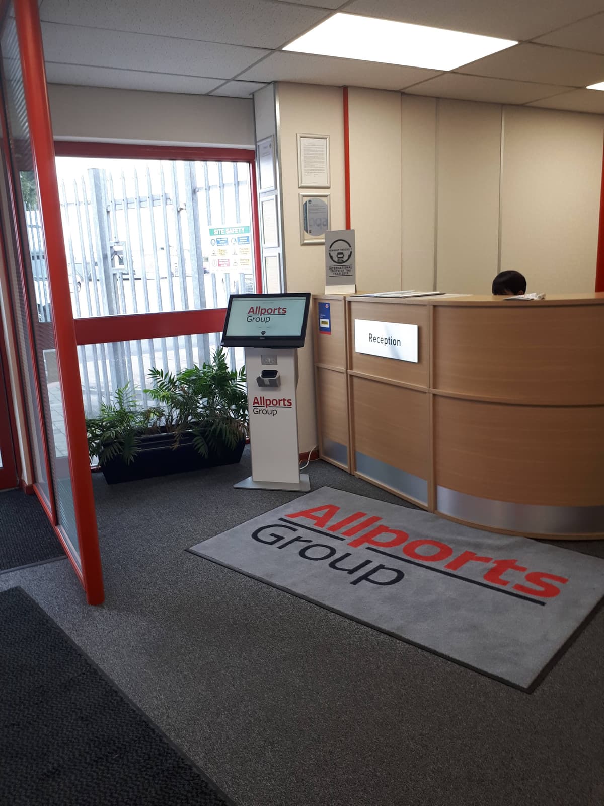 FLEXI kiosk installed in hallway for wayfinding